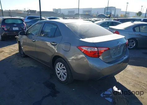 2019 Toyota Corolla Le z USA, uszkodzony, nr VIN 5YFBURHE0KP861771